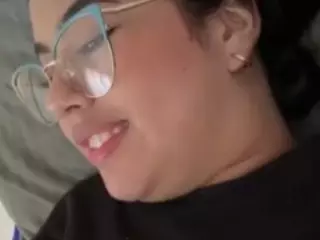 TaraHills's Live Sex Cam Show