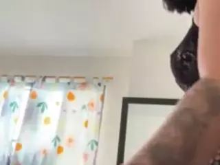 TaraHills's Live Sex Cam Show