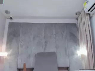 aliinasmith's Live Sex Cam Show
