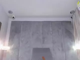aliinasmith's Live Sex Cam Show