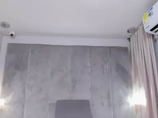 aliinasmith's Live Sex Cam Show