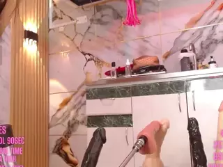 Bigass-dayla's Live Sex Cam Show