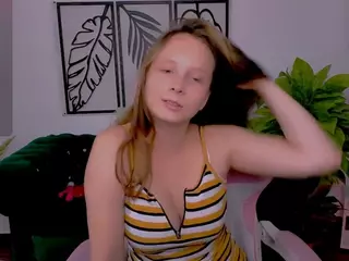 Ketrinnn's Live Sex Cam Show