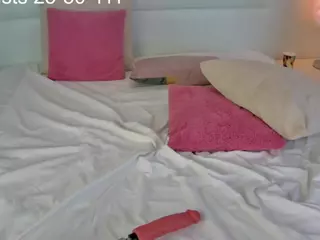 LaurynCopper's Live Sex Cam Show