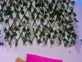 anymour's Live Sex Cam Show
