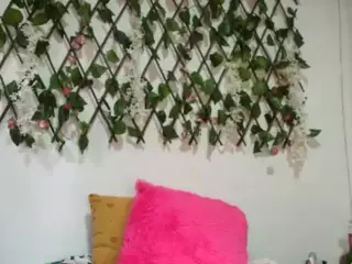 anymour's Live Sex Cam Show