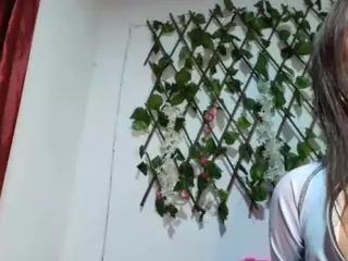 anymour's Live Sex Cam Show