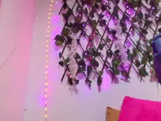 anymour's Live Sex Cam Show