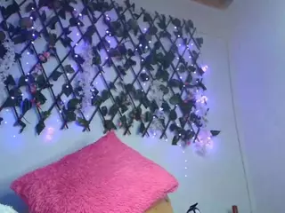 anymour's Live Sex Cam Show