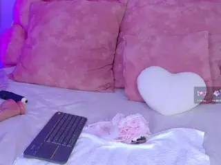 LunaLenox's Live Sex Cam Show
