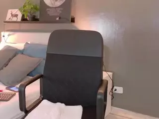LunaLenox's Live Sex Cam Show