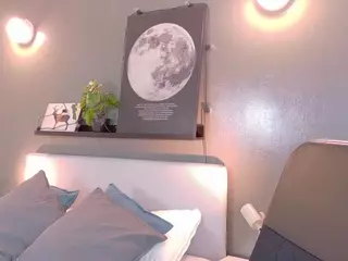 LunaLenox's Live Sex Cam Show