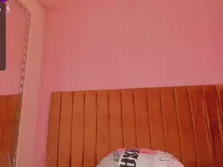 SaraCastiillo's Live Sex Cam Show