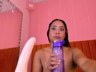 SaraCastiillo's Live Sex Cam Show