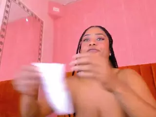 SaraCastiillo's Live Sex Cam Show