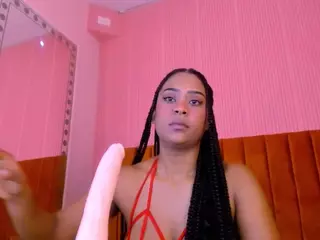 SaraCastiillo's Live Sex Cam Show