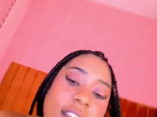 SaraCastiillo's Live Sex Cam Show