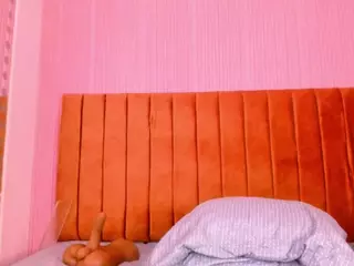 SaraCastiillo's Live Sex Cam Show