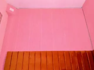 SaraCastiillo's Live Sex Cam Show