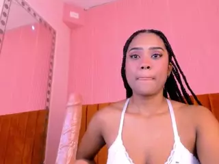 SaraCastiillo's Live Sex Cam Show