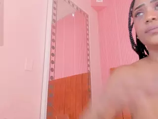 SaraCastiillo's Live Sex Cam Show