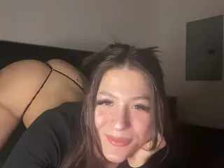 xokenziexo's Live Sex Cam Show
