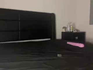 xokenziexo's Live Sex Cam Show