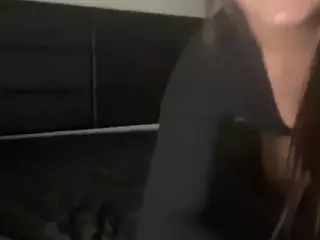xokenziexo's Live Sex Cam Show