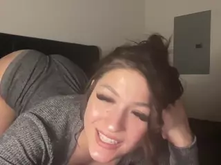 xokenziexo's Live Sex Cam Show