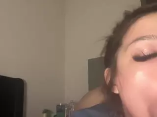 xokenziexo's Live Sex Cam Show