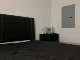 xokenziexo's Live Sex Cam Show