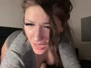 xokenziexo's Live Sex Cam Show