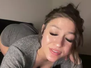 xokenziexo's Live Sex Cam Show