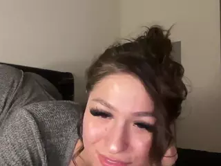 xokenziexo's Live Sex Cam Show