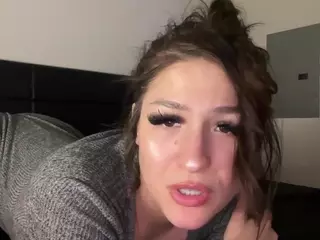 xokenziexo's Live Sex Cam Show
