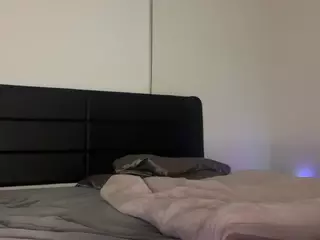 xokenziexo's Live Sex Cam Show