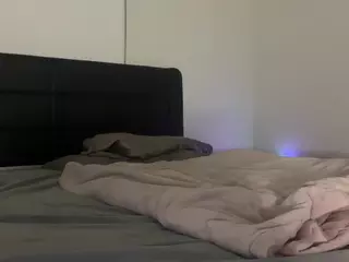 xokenziexo's Live Sex Cam Show