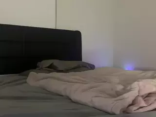 xokenziexo's Live Sex Cam Show
