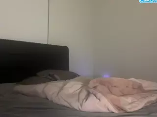 xokenziexo's Live Sex Cam Show