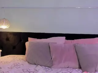 AlishaCuteFace's Live Sex Cam Show