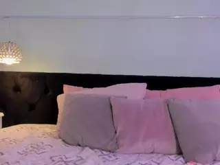 AlishaCuteFace's Live Sex Cam Show