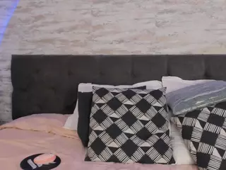 AlishaCuteFace's Live Sex Cam Show