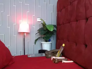Camila360's Live Sex Cam Show