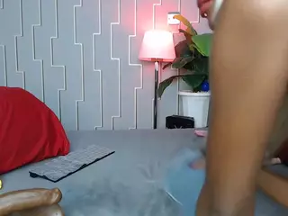 Camila360's Live Sex Cam Show