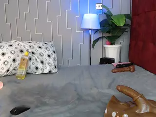 Camila360's Live Sex Cam Show