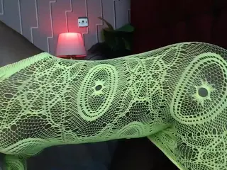 Camila360's Live Sex Cam Show