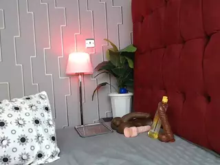 Camila360's Live Sex Cam Show