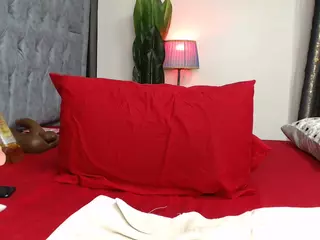 Camila360's Live Sex Cam Show