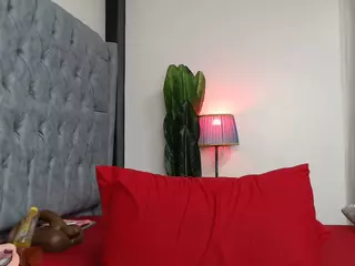 Camila360's Live Sex Cam Show