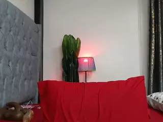 Camila360's Live Sex Cam Show